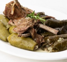 ورق عنب وكوسا لغداء العيد