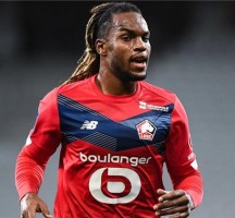 سانتشيز لاعب من الطراز العالمي