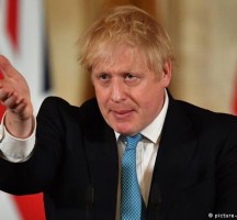 جونسون يدعو الغرب للتوقف عن إدمان روسيا
