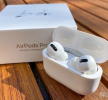 آبل تخطط لإعادة تصميم AirPods لعام 2021