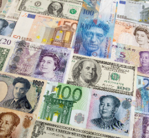 كبير خبراء شركة بيتا فينانس تكنولوجي: الدولار الأمريكي يتعرض لمنافسة قوية