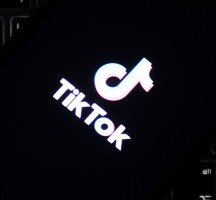 صحيفة: TikTok حقق تفوقا كاسحا بعدد مرات التحميل العام الماضي
