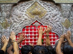 زيارة الامام الحسين في ليلة القدر