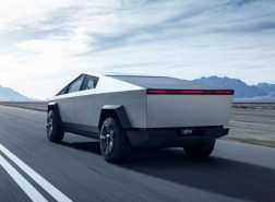 تيسلا تؤخر إنتاج Cybertruck حتى عام 2022