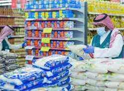 التضخم السنوي في السعودية يصعد 2.7 بالمئة في يوليو