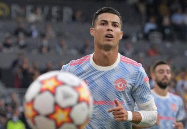 رونالدو يتصدر قائمة الأعلى أجراً في الدوري الإنجليزي وهذا ترتيب صلاح
