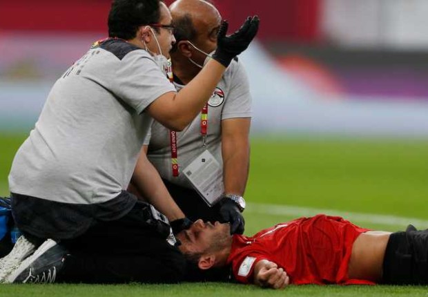 إصابة خطيرة للاعب منتخب الفراعنة