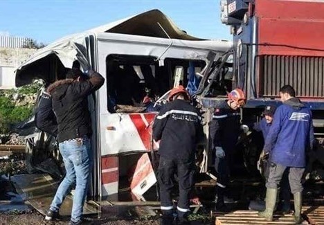 حادث تصادم بين قطارين في تونس