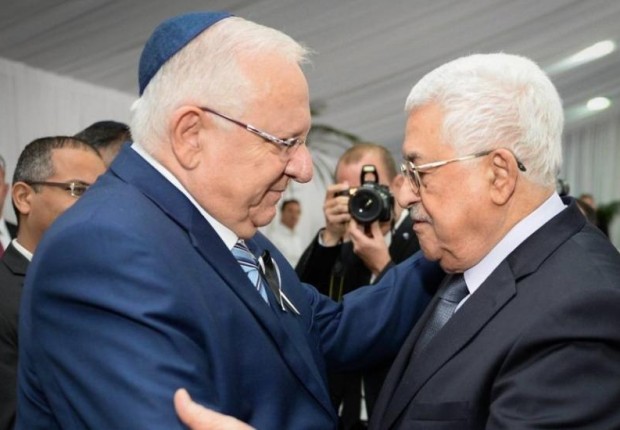 الرئيس الفلسطيني محمود عباس ونظيره الإسرائيلي رؤوفين ريفلين - أرشيفية