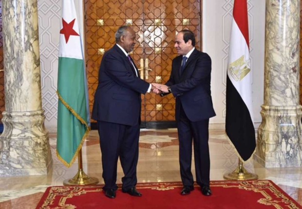الرئيس المصري عبد الفتاح السيسي ونظيره الجيبوتي إسماعيل عمر جيلة - أرشيفية