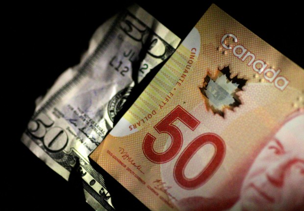 سعر الدولار الكندي مقابل الجنيه المصري