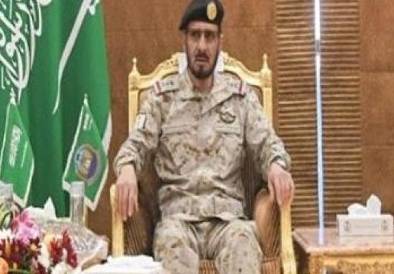 قائد القوات المشتركة الأزيمع