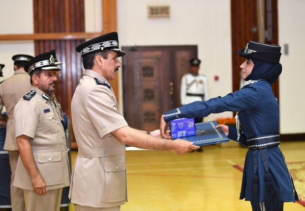 شروط التسجيل في شرطة عمان السلطانية