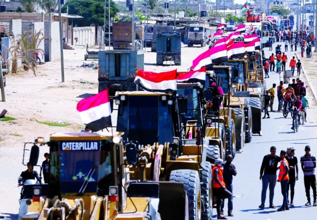 وفدان مصريان يصل غزة لبحث الملف المشتركة