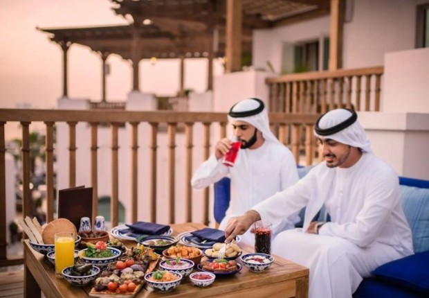 مطعم في دبي - أرشيفية