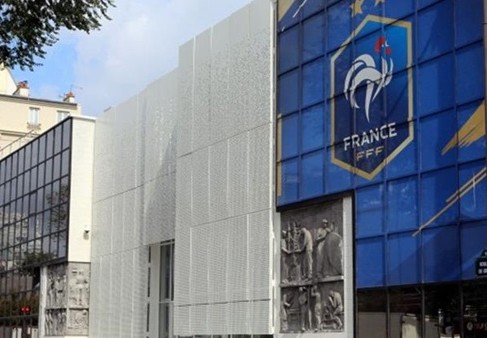 أزمة المهاجرين على حدود بولندا وبيلاروس: مشكلة اللاجئين تقسم الاتحاد الأوروبي