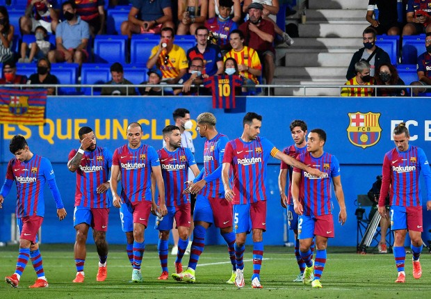 توقيت مباراة برشلونة وبايرن ميونخ