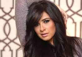 ياسمين عبد العزيز