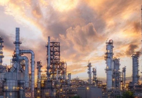 يريدون لسوريا أن تدمن على الغاز العربي