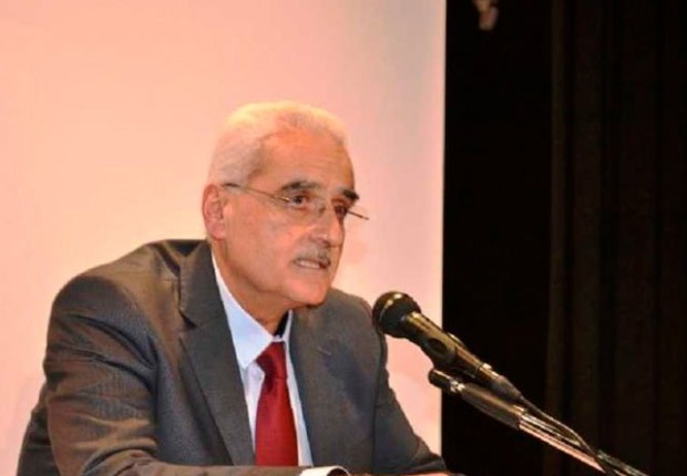 من هو غياث يزبك