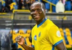 هل ينتقل فينسنت أبو بكر إلى الزمالك هذا الصيف؟