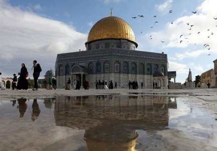 ما اسم الجبل المقام عليه المسجد الاقصى