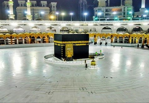 ماذا يوجد داخل الكعبة