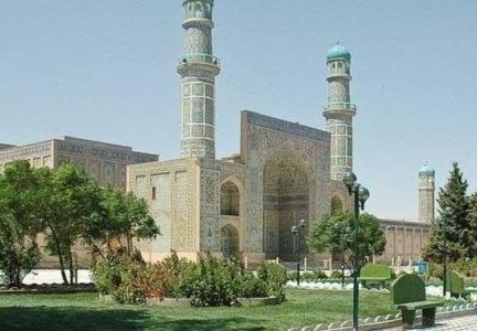 يُعَدُّ إقليم خراسان مركزًا لانطلاق الحركة العباسية.