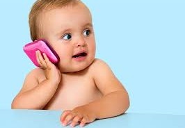 متى يبدأ الطفل بالكلام