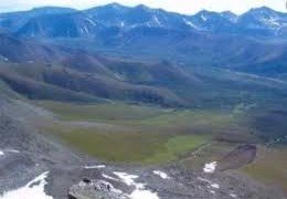 اي جبل يفصل بين اوروبا واسيا