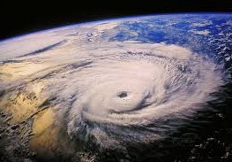 ما الذي يدمر جزيئات الاوزون